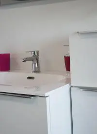 Mobile bagno PORDENONE bianco opaco 60 cm con lavabo in quarzimar - Gallery